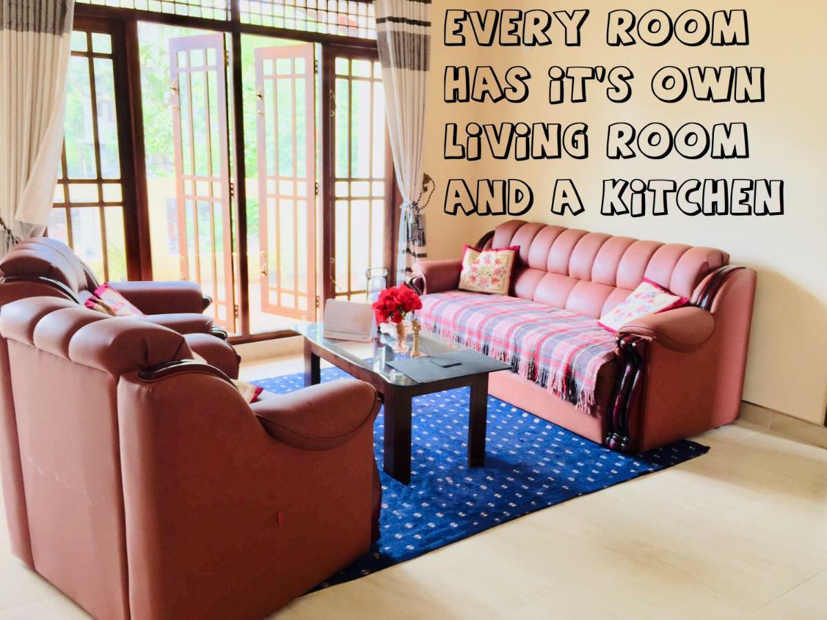 אנוראדפורה Sweet Home Tourist Rest, Cooking Classes & Tours מראה חיצוני תמונה